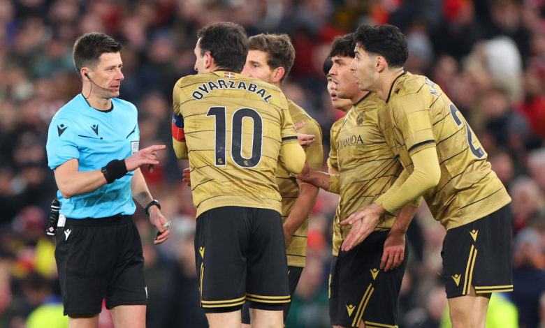 Real Sociedad Slams ‘Disgraceful’ Refereeing in Man Utd Match